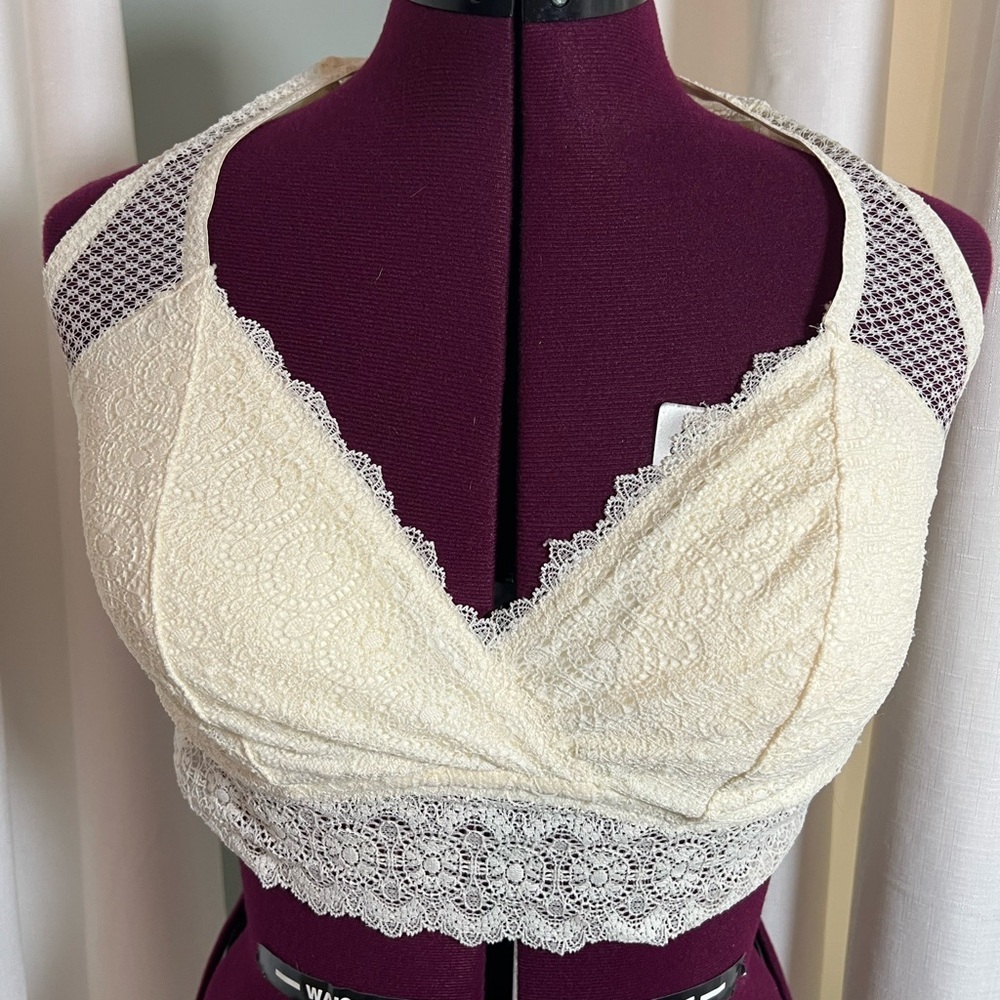 Maurices Cream Lace Bra with Scalloped Trim